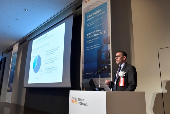 Reinventing the Automobile – Autonomous Driving in Germany, Tokyo