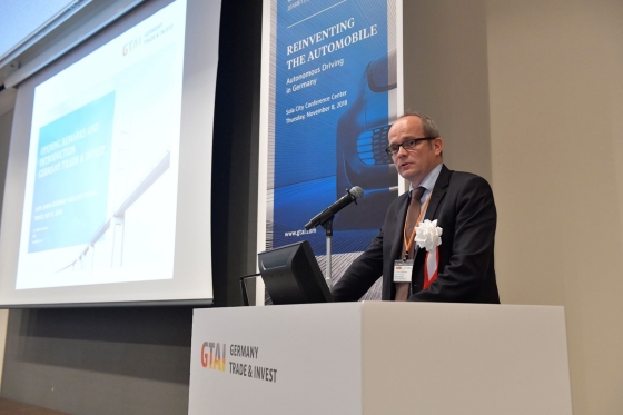 Reinventing the Automobile – Autonomous Driving in Germany, Tokyo