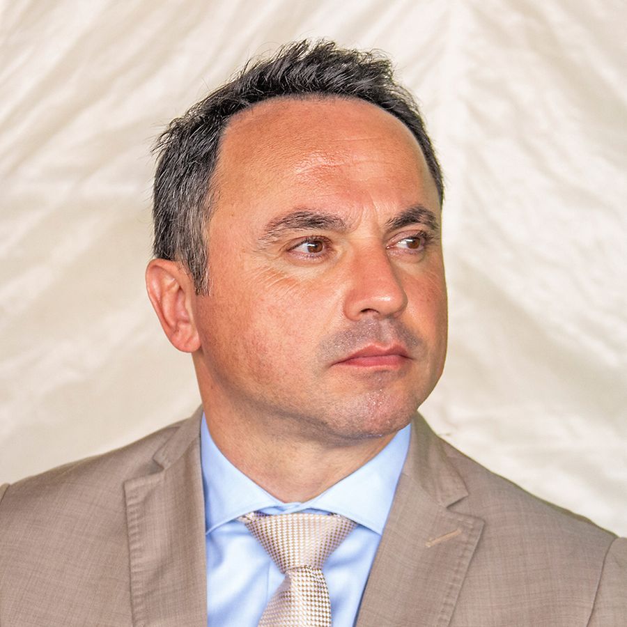 Şener Uçar, Leiter der Niederlassung Elfenbeinküste, GAUFF GmbH & Co. Engineering KG, Special Interviews zu beratenden Ingenieurdienstleistungen