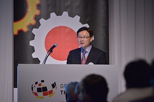 フェスト社 サイモン・パク氏による講演