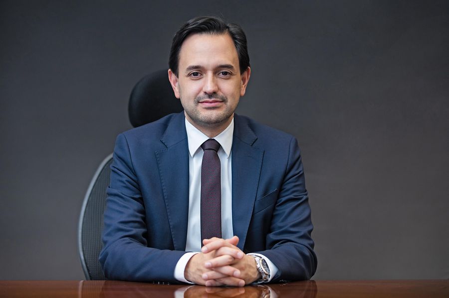 Diego Mesa Puyo, Minister für Bergbau und Energie der Republik Kolumbien | © MINENERGIA_CESAR_NIGRINIS; Diego Mesa Puyo Diego Mesa Puyo; Minister für Bergbau und Energie der Republik Kolumbien; Ministerium für Bergbau und Energie der Republik Kolumbien (spanisch: Ministerio de Minas y Energía de Colombia)