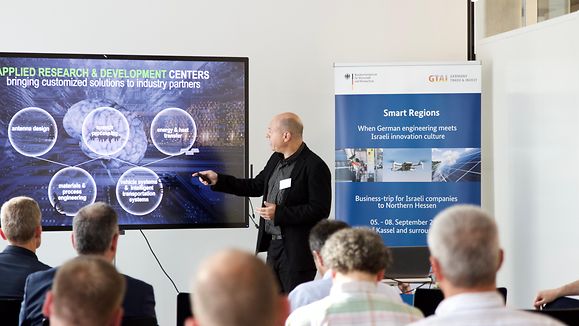 Pitch und Networking im Werra-Meissner-Lab